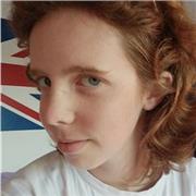 Lycéenne en terminale, spécialisée en anglais et qui poursuivra ses études en licence d'anglais (LLCE) l'an prochain.